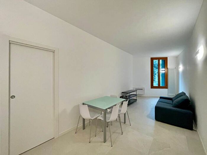 Appartamento bilocale in affitto in Piazzale Giuseppe Mazzini, Piazza Mazzini Ospedale Militare, Padova