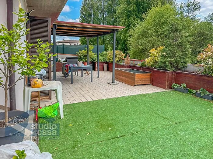 Appartamento trilocale in vendita in Via Bellini, Cornegliano Laudense