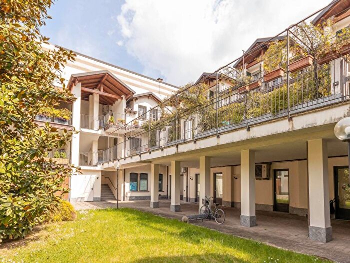 Appartamento bilocale in affitto in Via Vincenzo Bellini, Stazione, Lissone