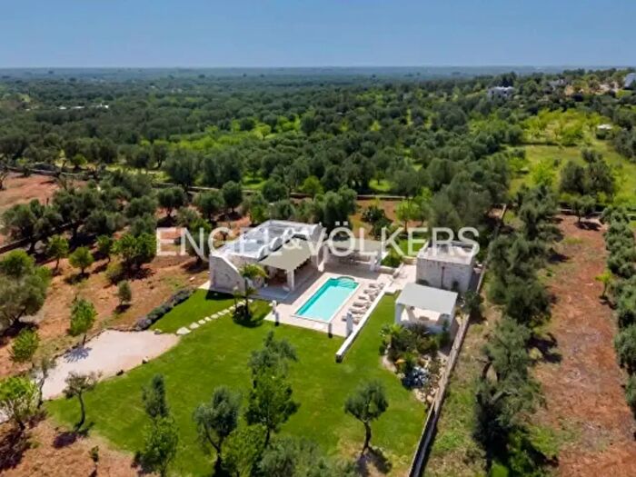 Casa quadrilocale in vendita in Ostuni
