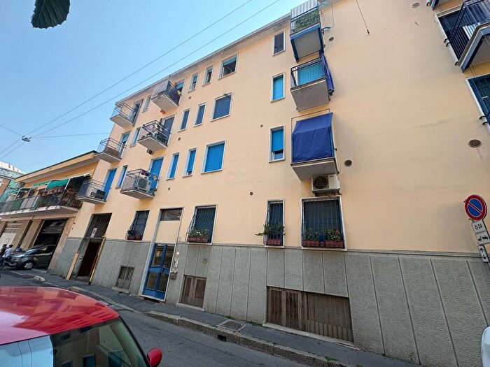 Appartamento bilocale in affitto in Via Enea Salmeggia, Cimiano, Milano