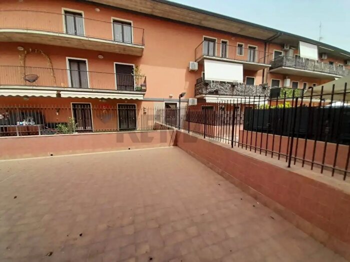 Appartamento quadrilocale in vendita in Via Quasimodo, Camporotondo Etneo