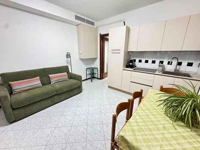 Appartamento bilocale in affitto in Via Carlo Ravizza, De Angeli, Milano