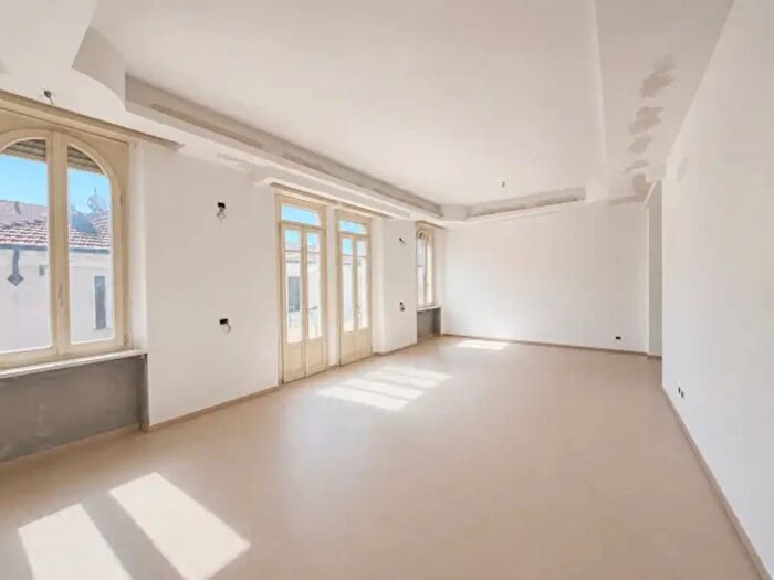Appartamento con 5 locali in vendita in Via Alessandro Tonso, Alessandria
