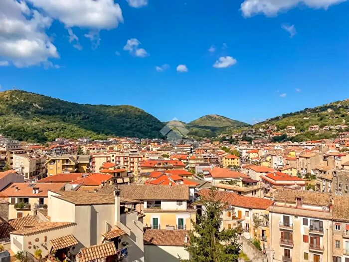 Appartamento bilocale in vendita in Via Mamurra, Itri