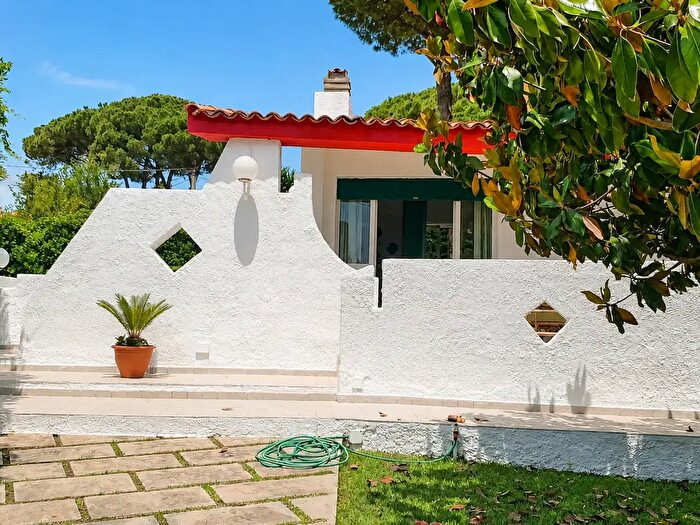 Appartamento con 6 locali in affitto in Viale dei Lidi, Siracusa