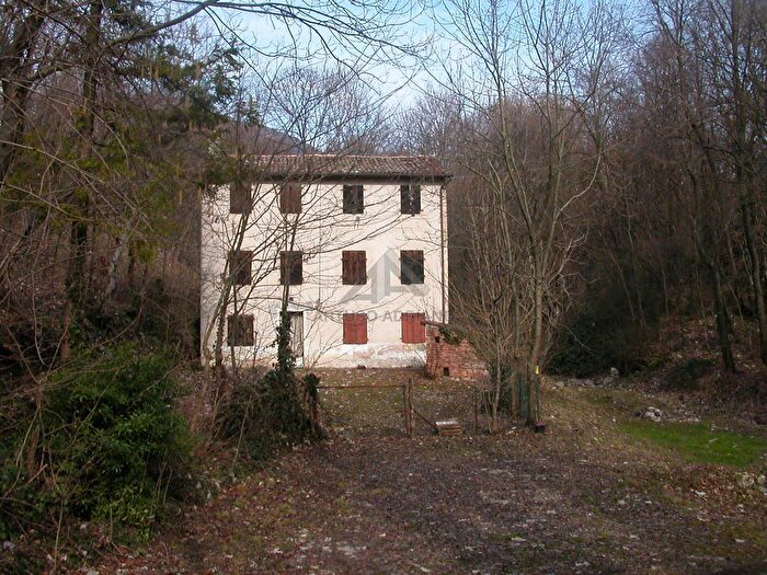 Casa in vendita in Pieve del Grappa