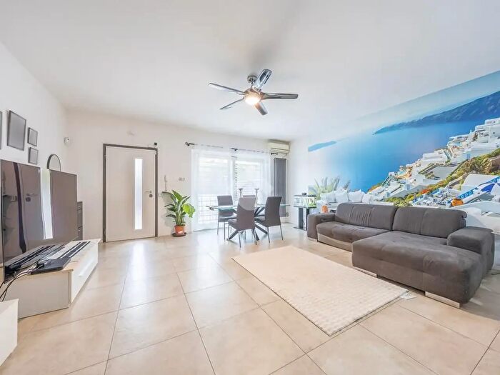 Casa quadrilocale in vendita in Via Bellegra, Guidonia Montecelio