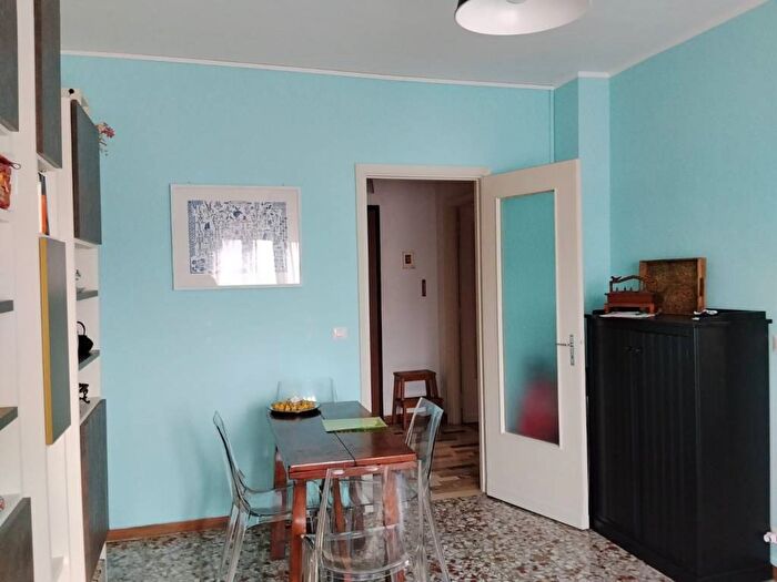 Appartamento bilocale in affitto in Vicolo San Pietro, Centro, Chivasso