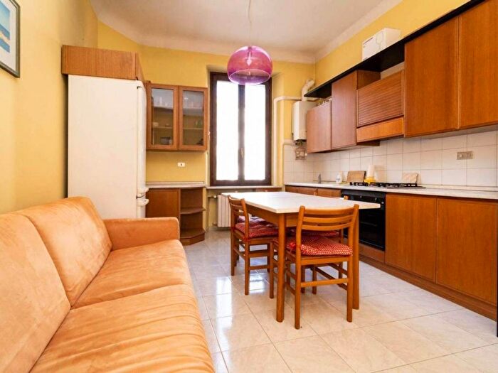 Appartamento bilocale in affitto in Via Bartolomeo Eustachi, Morgagni, Milano