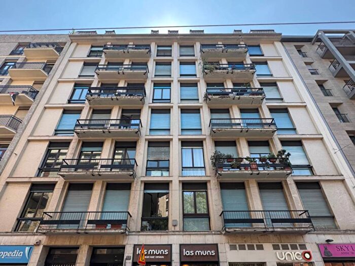 Appartamento monolocale in affitto in Corso di Porta Romana, Missori, Milano