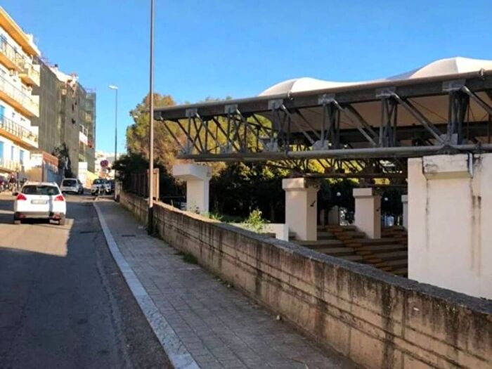 Appartamento trilocale in affitto in Via Fortunato Licandro, Tremulini Eremo, Reggio Calabria