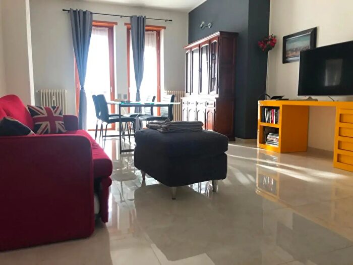 Appartamento bilocale in vendita in Str delle Valli, Piacenza