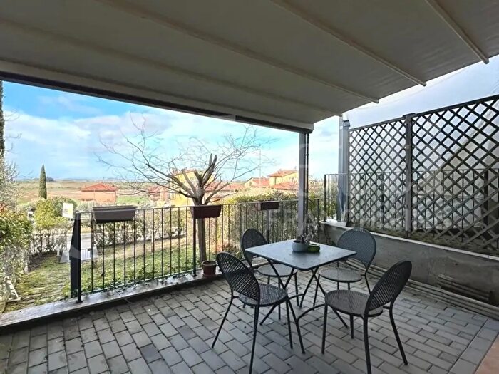 Casa quadrilocale in vendita in Rapolano Terme