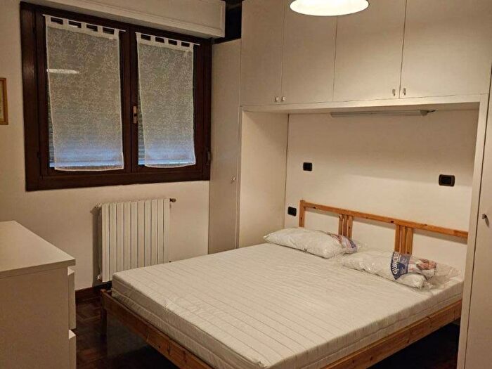 Appartamento bilocale in affitto in Via Sardegna, Centro, Assago