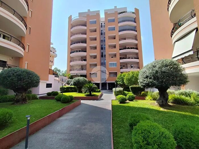Appartamento quadrilocale in vendita in Via di Casal Boccone, Roma
