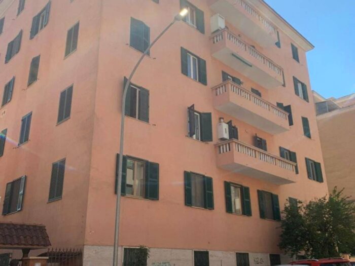Appartamento trilocale in affitto in Via Laura Mantegazza, Monteverde Nuovo, Roma