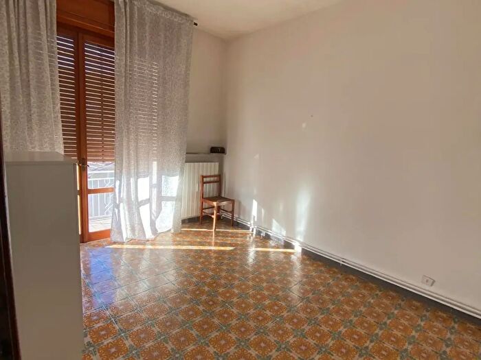 Appartamento con 7 locali in vendita in Bettola