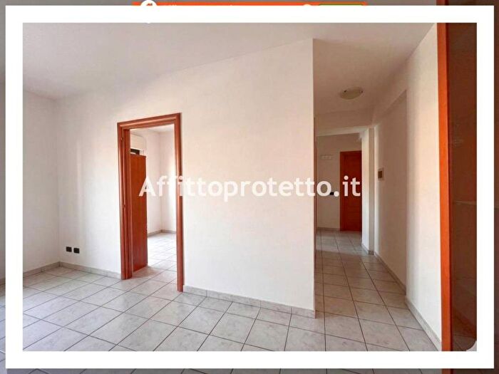 Appartamento quadrilocale in affitto in Via Appia, Centro, Formia