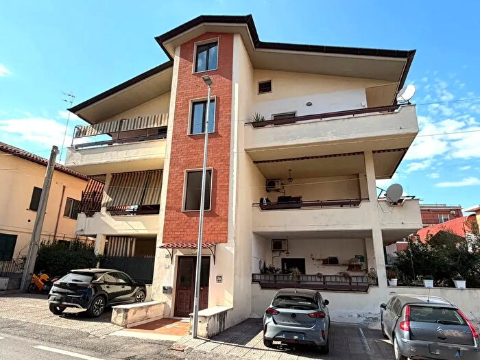 Appartamento trilocale in vendita in Fiano Romano