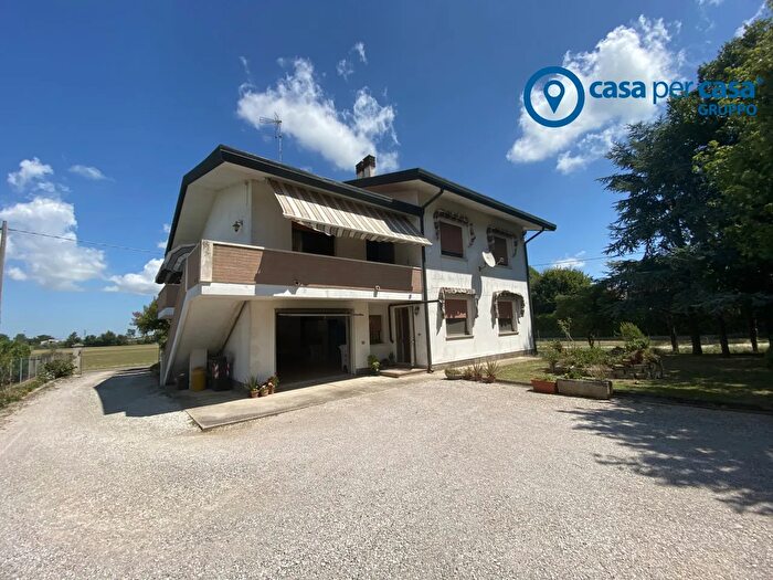 Casa con 5 locali in vendita in Porto Viro Località Veniera, Porto Viro