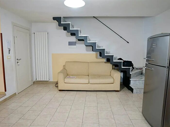 Casa con 5 locali in vendita in Aulla