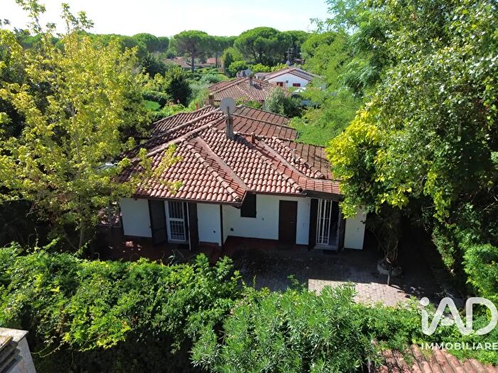 Casa quadrilocale in vendita in Viale Venezuela, Comacchio