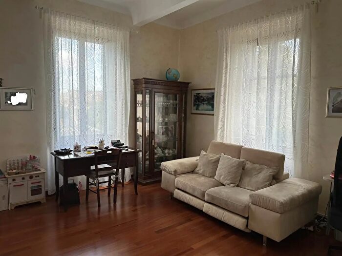 Appartamento quadrilocale in vendita in Via del Palazzo Bruciato, Firenze