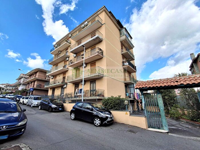 Appartamento quadrilocale in vendita in Via Andrea Doria, Gravina Di Catania