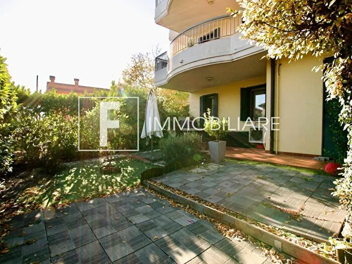 Appartamento quadrilocale in vendita in Via Roma Destra, Jesolo