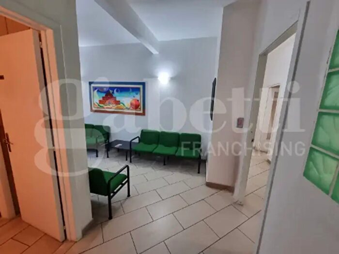 Appartamento trilocale in vendita in Bari