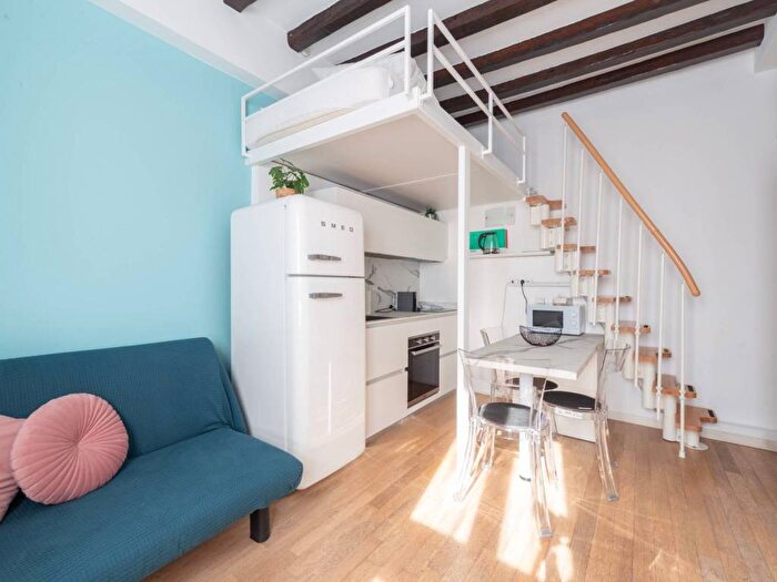 Appartamento monolocale in affitto in Via Paolo Frisi, Porta Venezia, Milano