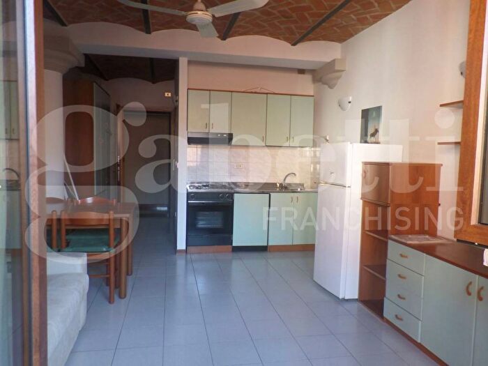 Appartamento monolocale in affitto in Via Baruffaldi, Cento Paese, Cento