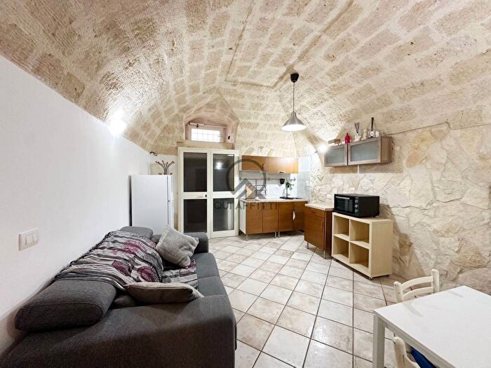 Appartamento bilocale in affitto in Via Fornaci, Monticelli Croci, Andria