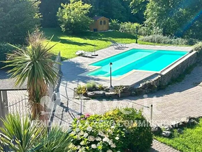 Appartamento quadrilocale in vendita in Via Margorabbia, Montegrino Valtravaglia