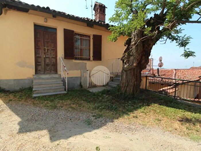 Casa trilocale in vendita in Via San Tommaso, Sommariva Perno