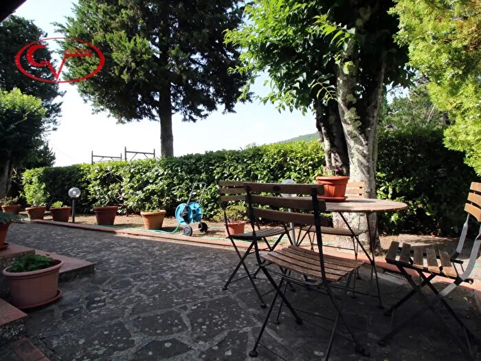 Casa quadrilocale in vendita in Dudda, Greve In Chianti
