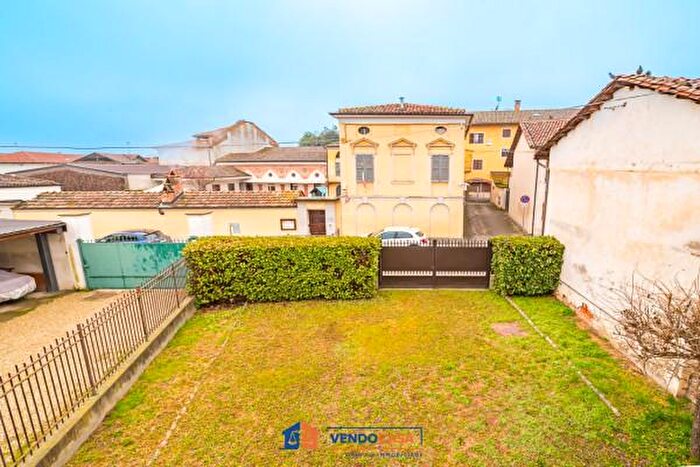 Case in Vendita e in Affitto - 3