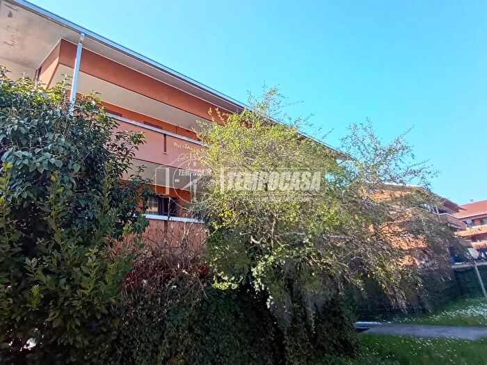 Appartamento trilocale in vendita in Via Matteotti, Cesate