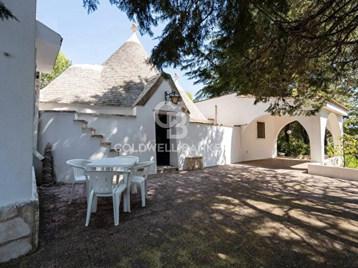 Casa quadrilocale in vendita in Strada Pezze Mammarelle, Martina Franca