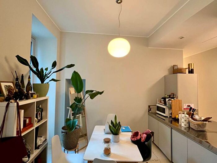 Appartamento bilocale in affitto in Via Odescalchi, Centro Storico, Como