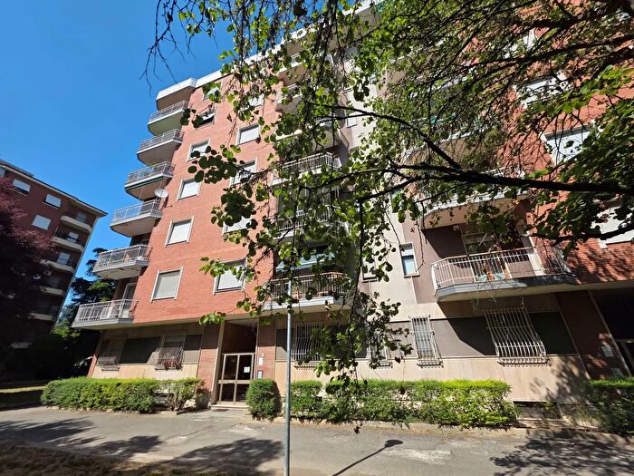 Appartamento con 5 locali in vendita in Via De Gasperi, Alessandria