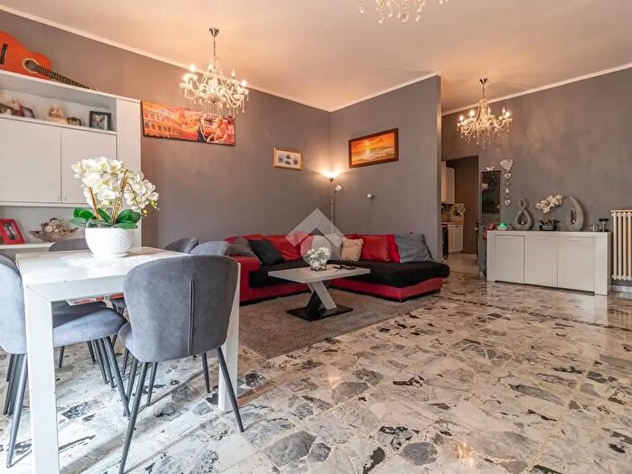 Appartamento quadrilocale in vendita in Via Bassano del Grappa, Ravenna