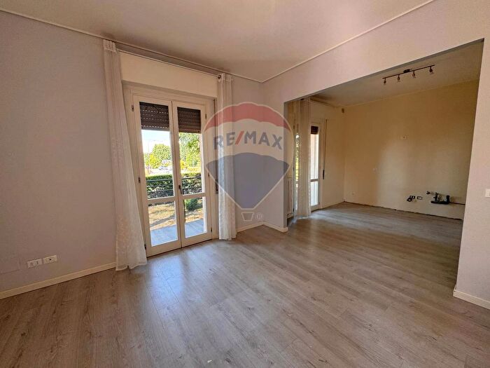 Appartamento con 5 locali in affitto in Via Strada Romana, Borgo Virgilio