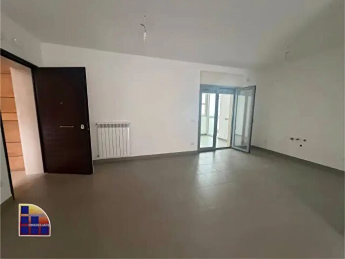 Appartamento trilocale in affitto in Modugno