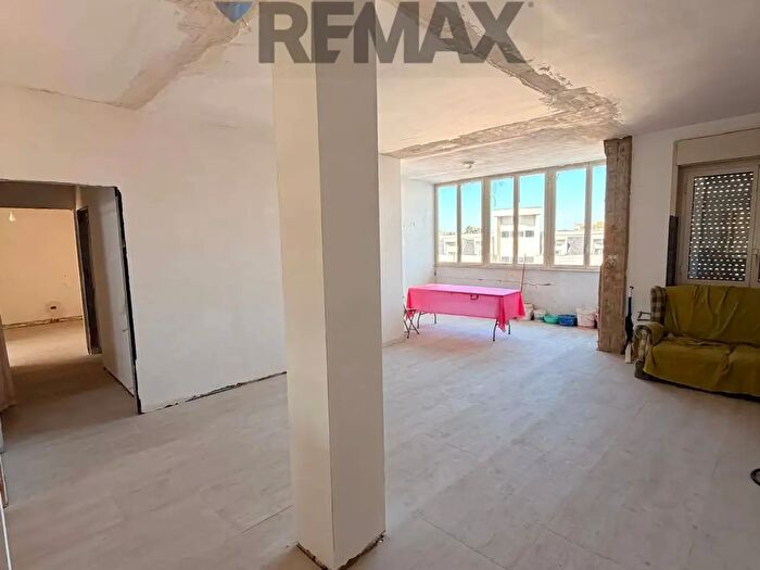 Appartamento con 8 locali in vendita in Via Luigi Pirandello, Canicatti'