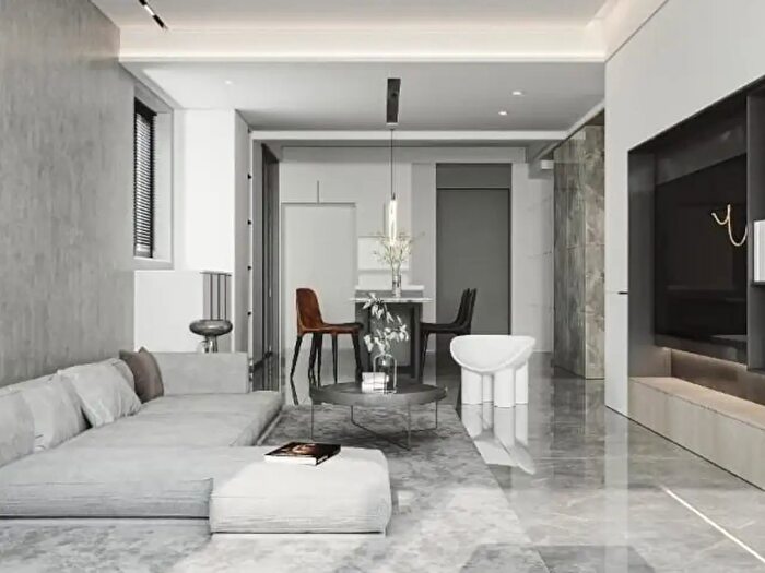 Appartamento quadrilocale in vendita in Via Padova, Roma