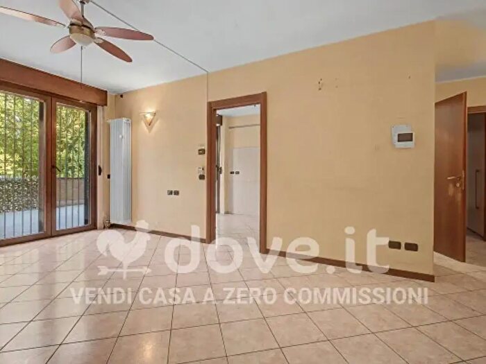 Appartamento bilocale in vendita in Via Maddalena di Canossa, Magenta