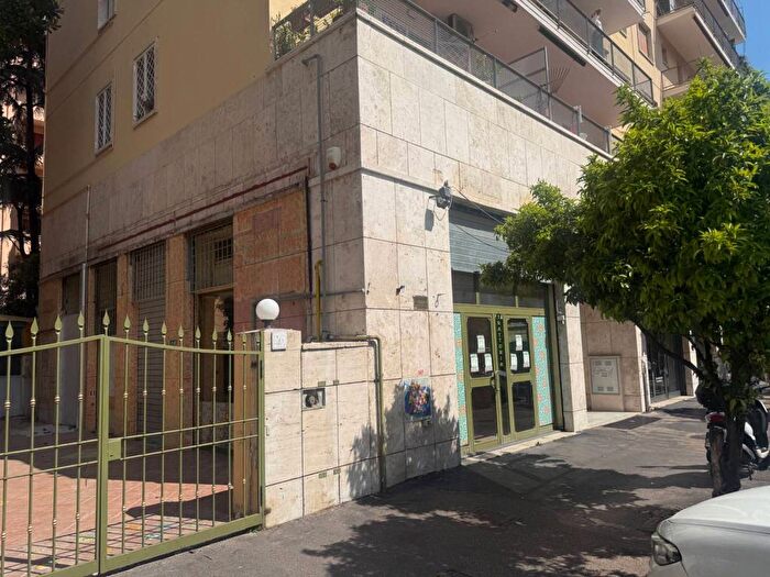 Casa con 5 locali in vendita in Via Emilio Faà Di Bruno, Mazzini Delle Vittorie, Roma