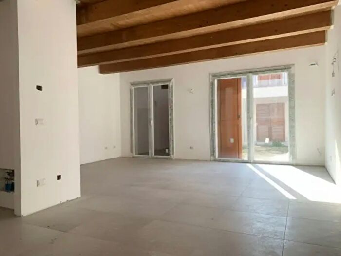 Casa quadrilocale in vendita in Massa Lombarda